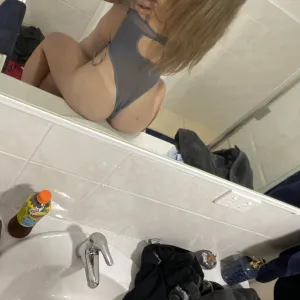 hotblondebitch123 OnlyFans