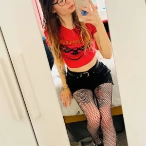 Littlemisstiny😈😈 Onlyfans