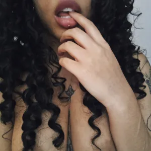 curlygirllola Onlyfans