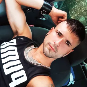 aritzbvxxx OnlyFans