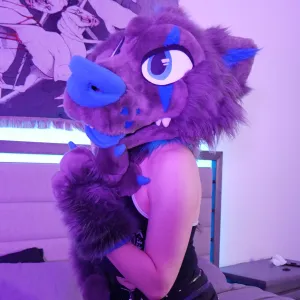 glitchyfur OnlyFans