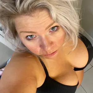 blondebuxombunny Onlyfans