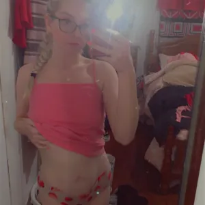 awkwardhoe770 OnlyFans