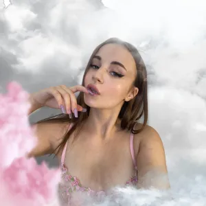 cloudy.emily OnlyFans