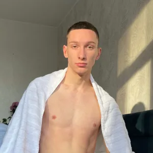 boyturtlefree OnlyFans