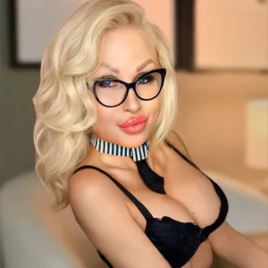 Julia Mark Onlyfans