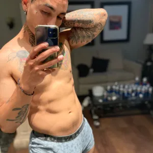 El chacal de TJ🍍 Onlyfans