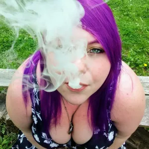 Bi BBW Witch (pregnant and cream filled) Onlyfans