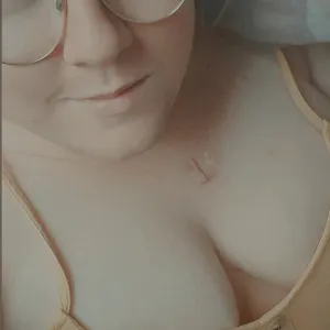 Confess to Flora Onlyfans