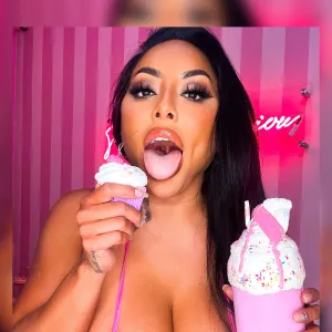 theonlykiaramia OnlyFans